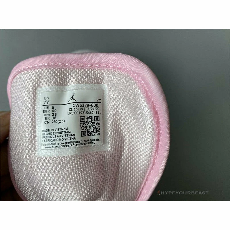 Air Jordan 1 Mid ‘Digital Pink’