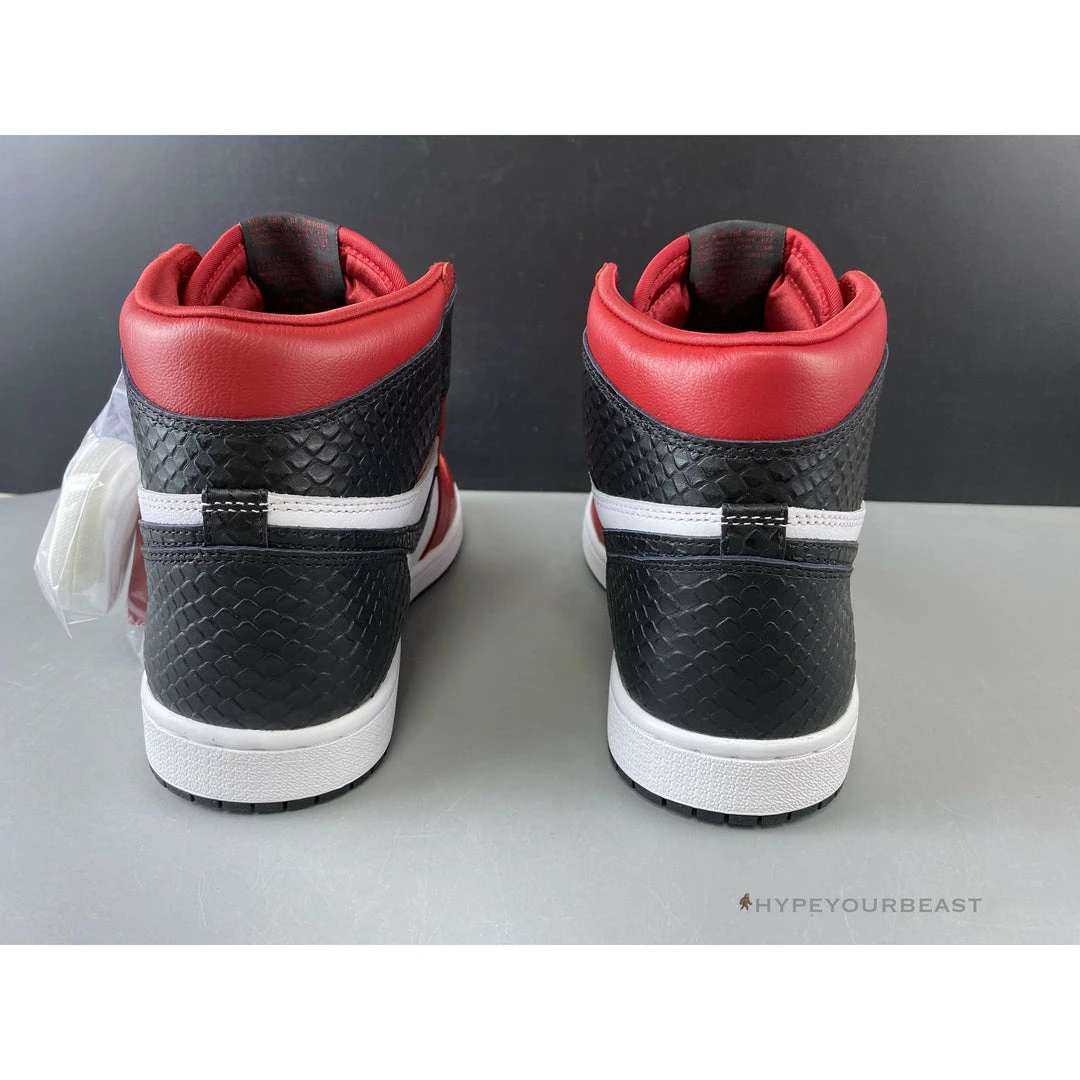Air Jordan 1 Retro High Snake Chicago Satin