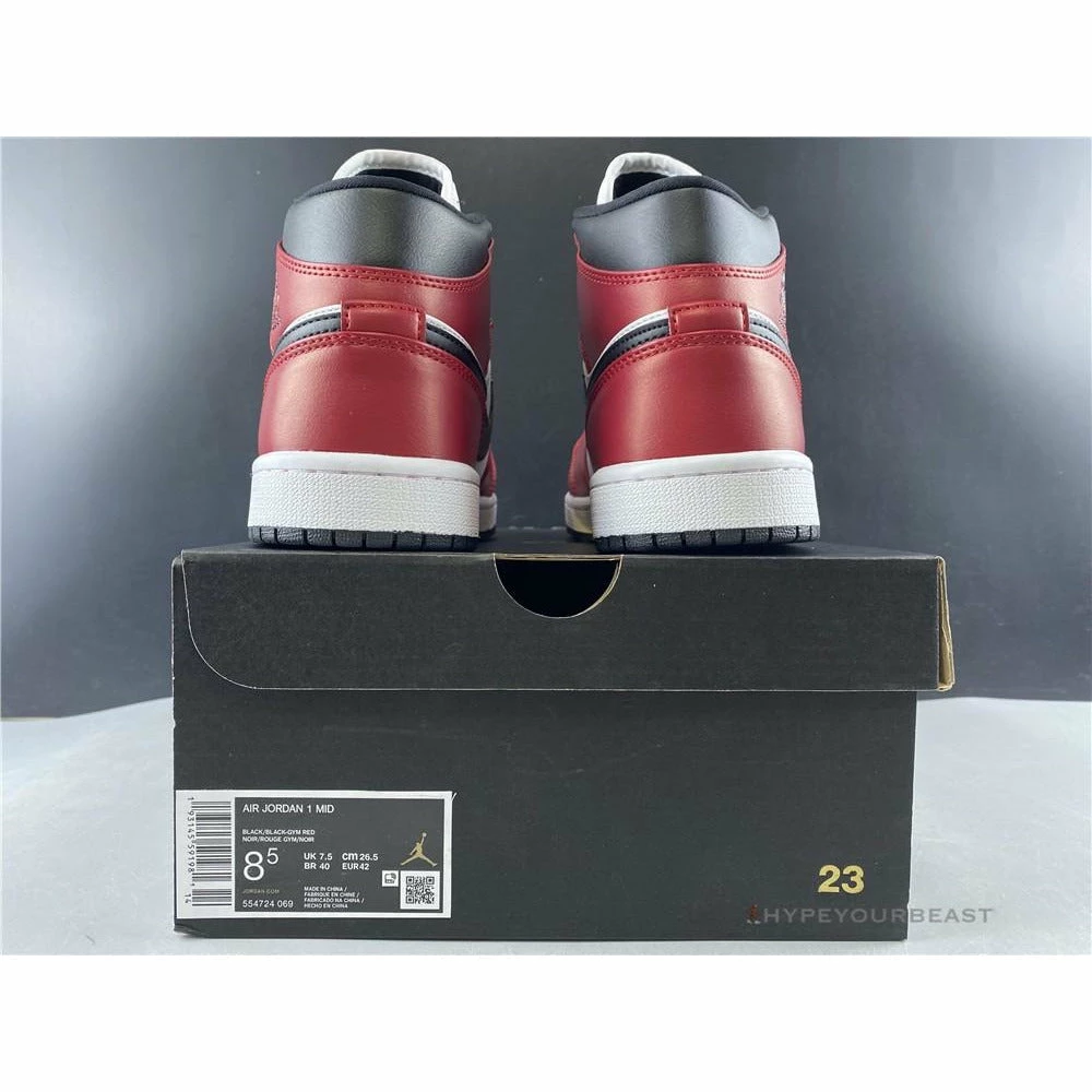 Air Jordan 1 Mid ‘Chicago’