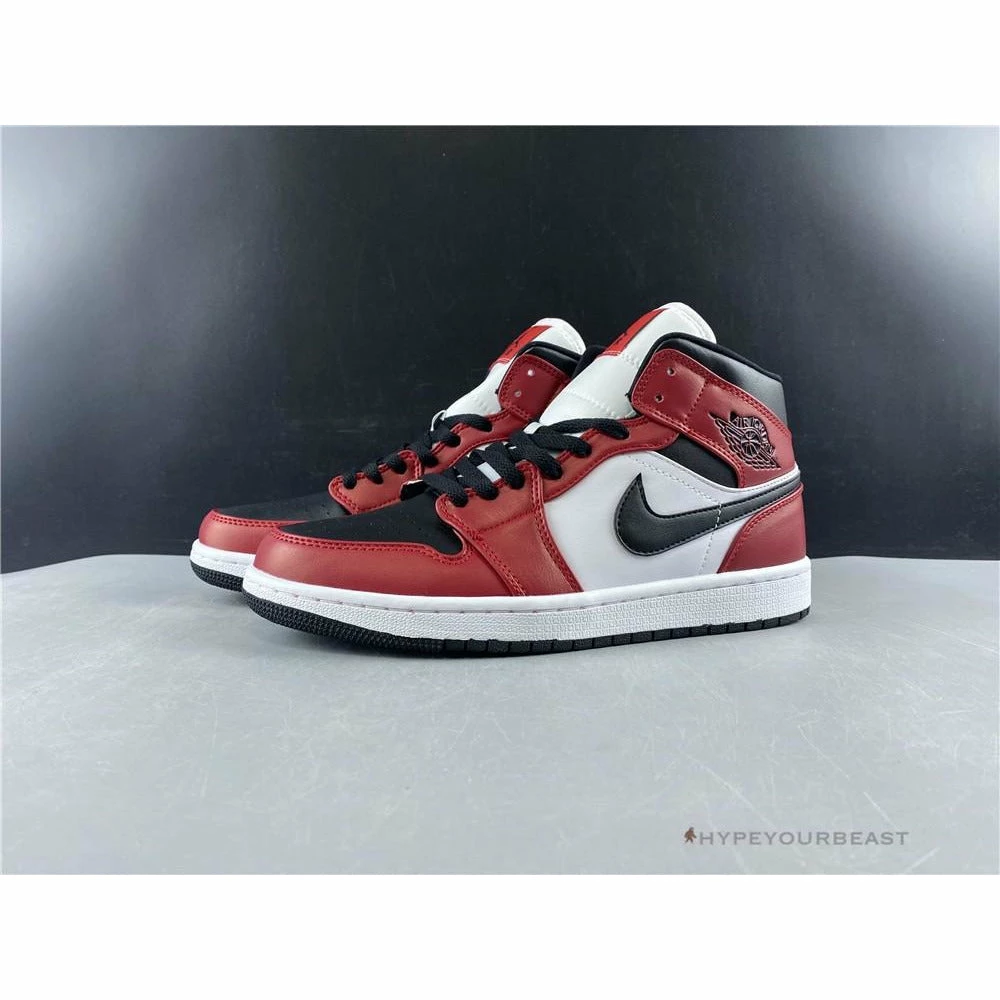 Air Jordan 1 Mid ‘Chicago’