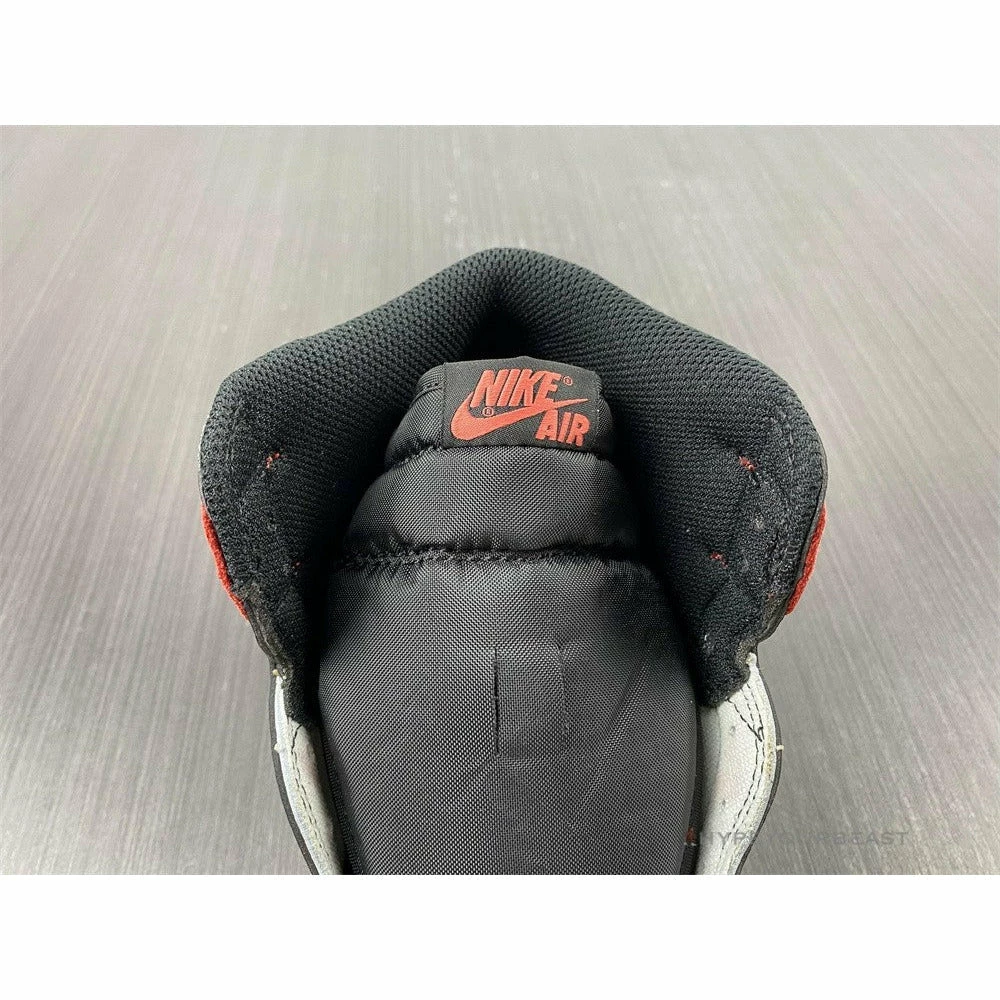 Air Jordan 1 High ‘Track Red’