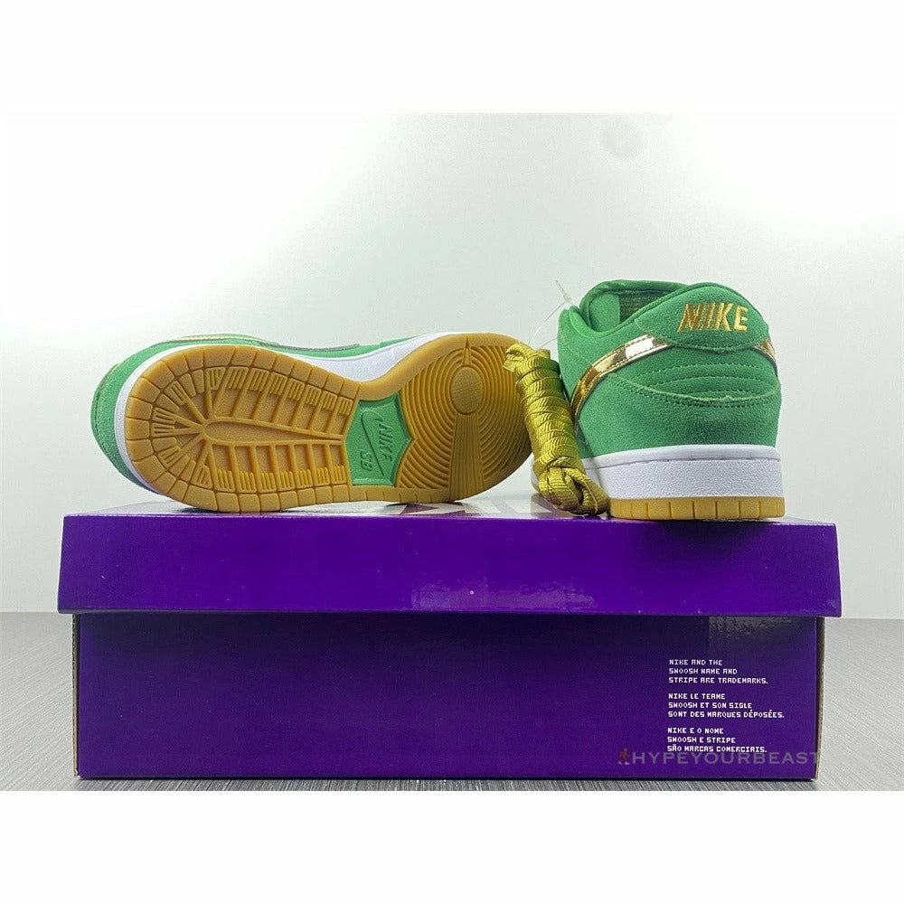 Nike Dunk Low ‘Lucky Green’