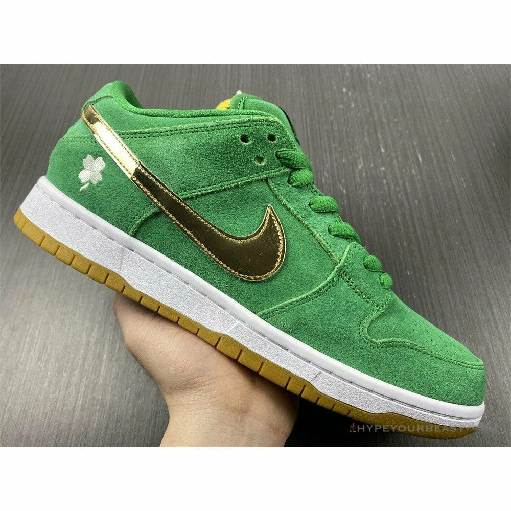 Nike Dunk Low ‘Lucky Green’