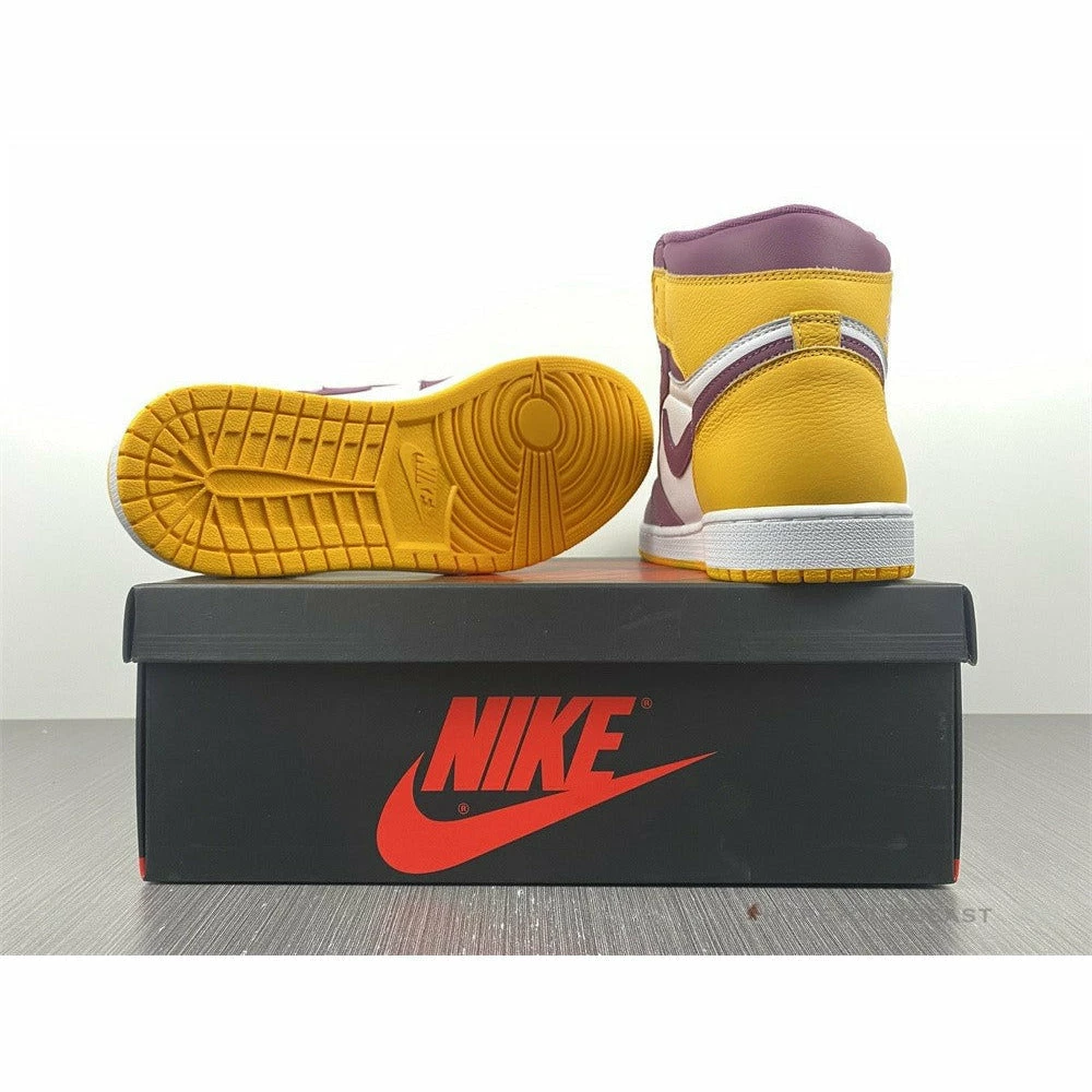 Air Jordan 1 High OG ‘Brotherhood’