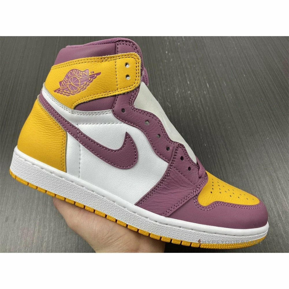 Air Jordan 1 High OG ‘Brotherhood’