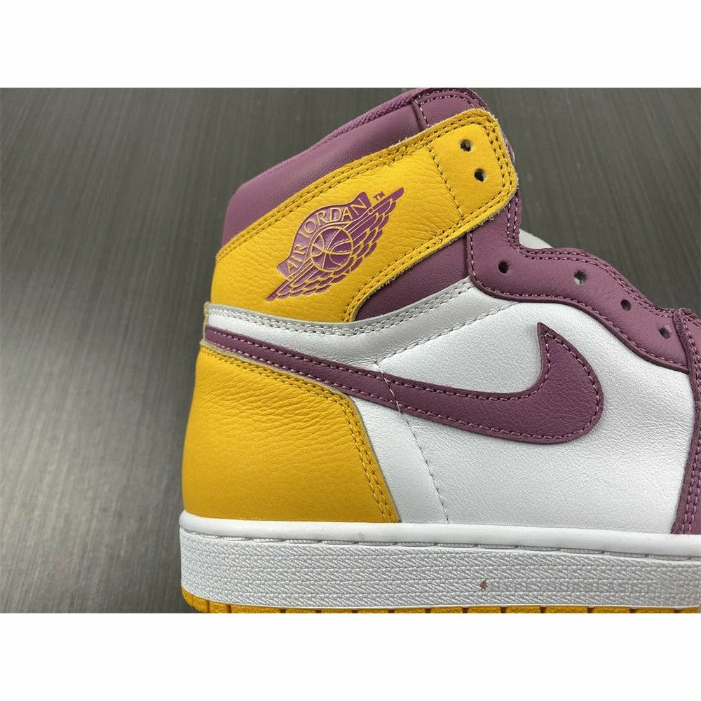 Air Jordan 1 High OG ‘Brotherhood’