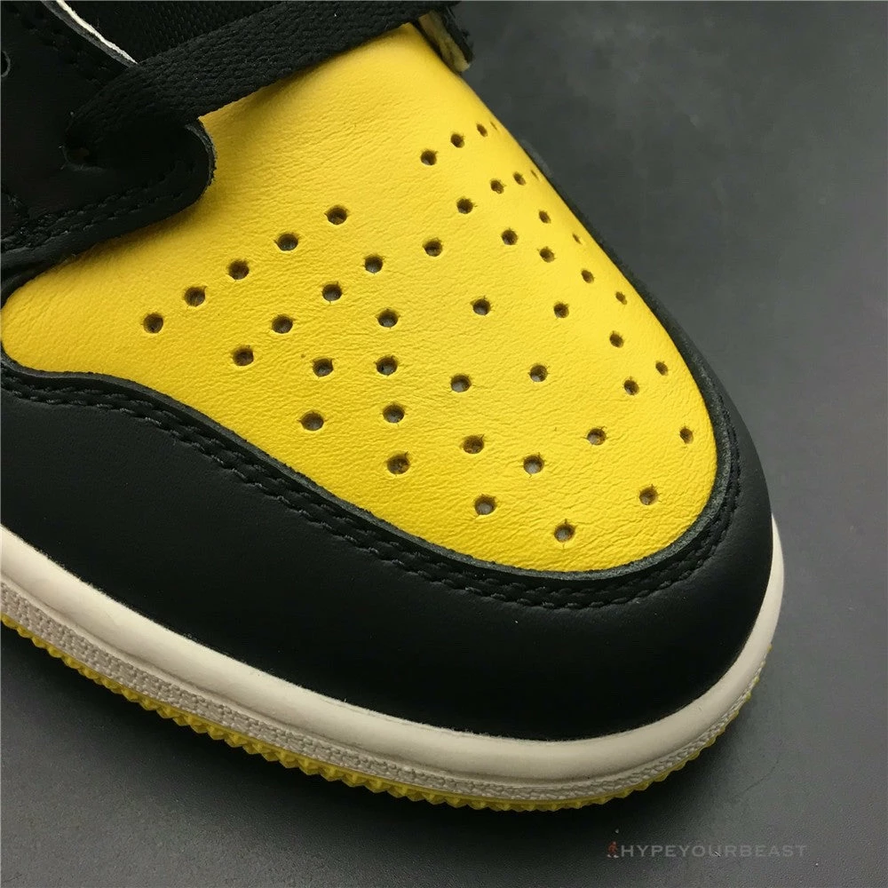 Air Jordan 1 Mid ‘Yellow Toe’