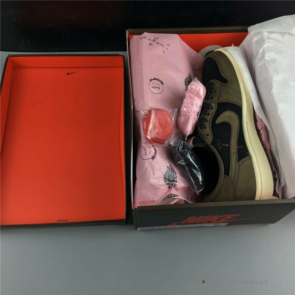 Travis Scott X Air Jordan 1 Low ‘Mocha’