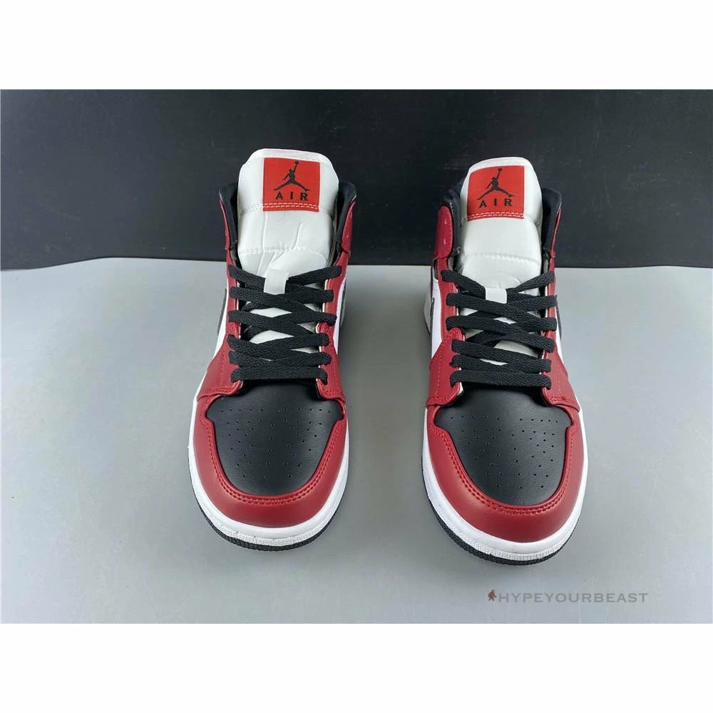 Air Jordan 1 Mid ‘Chicago’