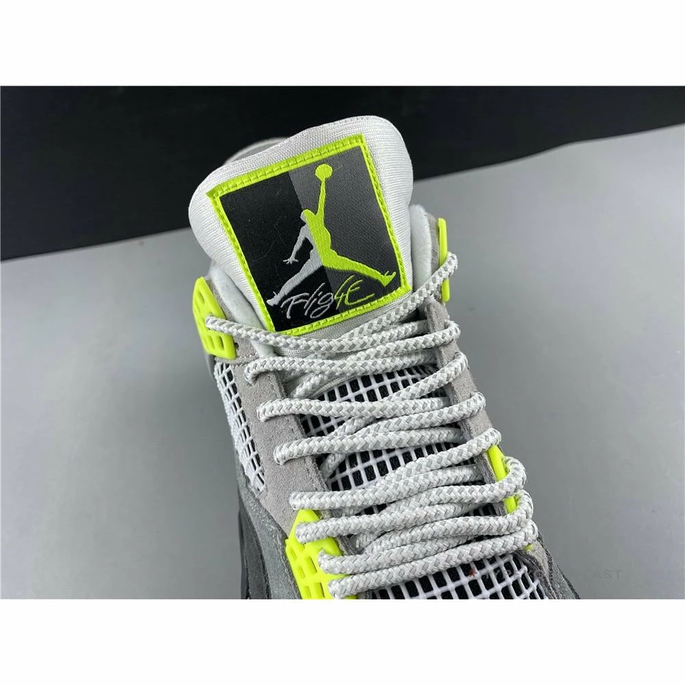 Air Jordan 4 Retro SE ‘Neon 95’