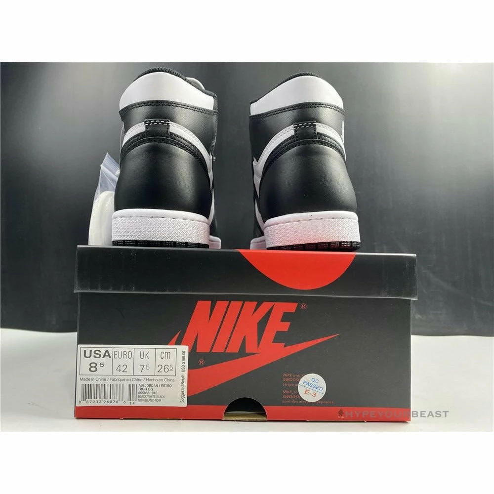 Air Jordan 1 Retro High OG ‘Black White’
