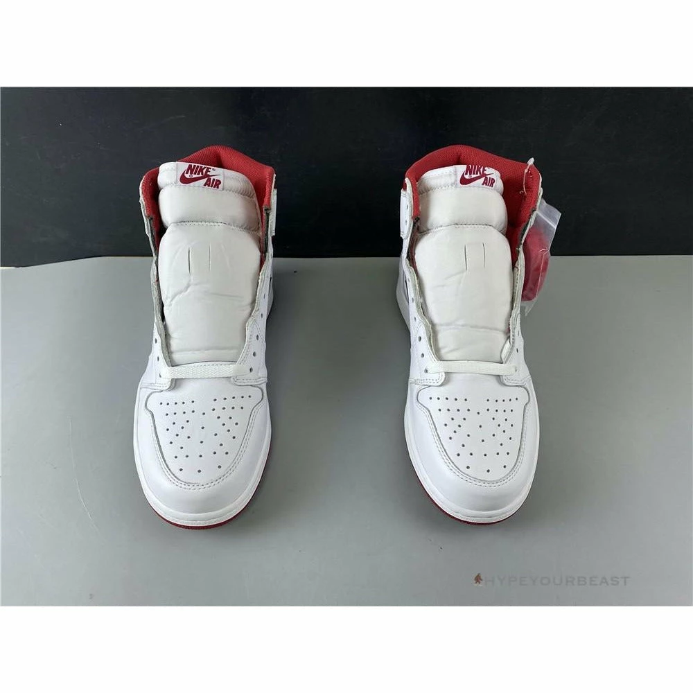 Air Jordan 1 Retro ‘Metallic Red’