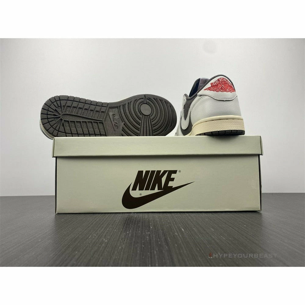 Air Jordan 1 Low X Travis Scott Grey