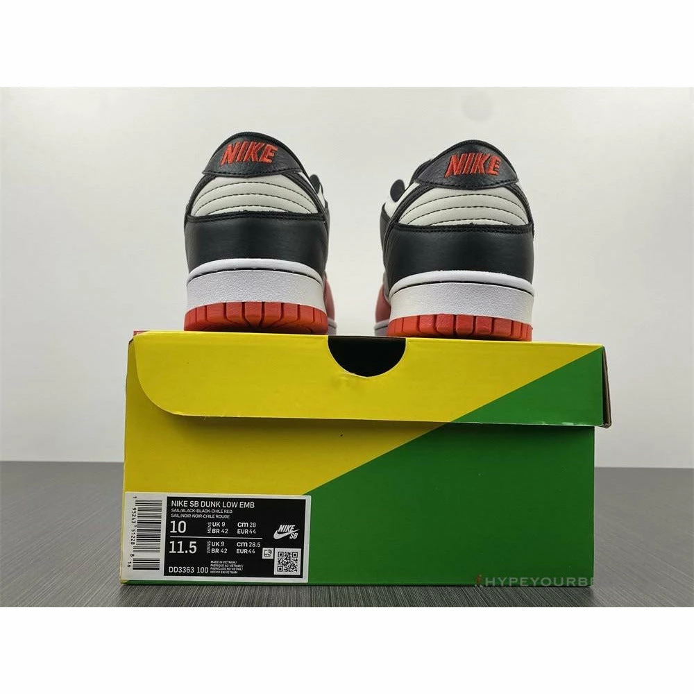 HypeYourBeast Nike NBA X Dunk Low EMB ’75th Anniversary Bulls’