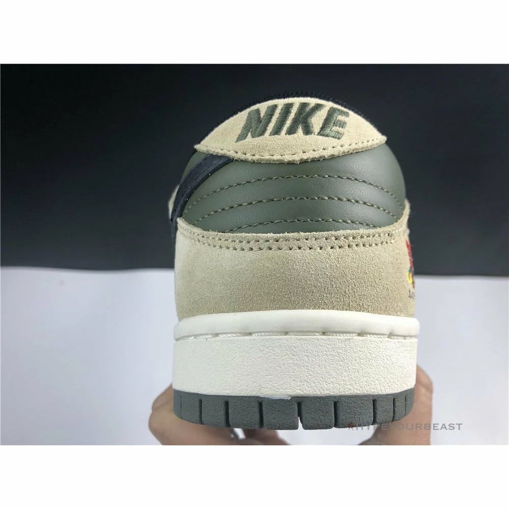 Nike Dunk Dunk Low X Travis Scott Playstation Light
