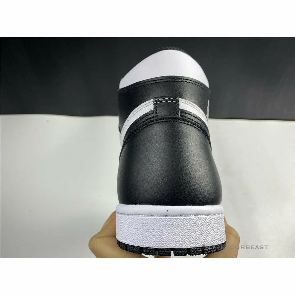 Air Jordan 1 Retro High OG ‘Black White’