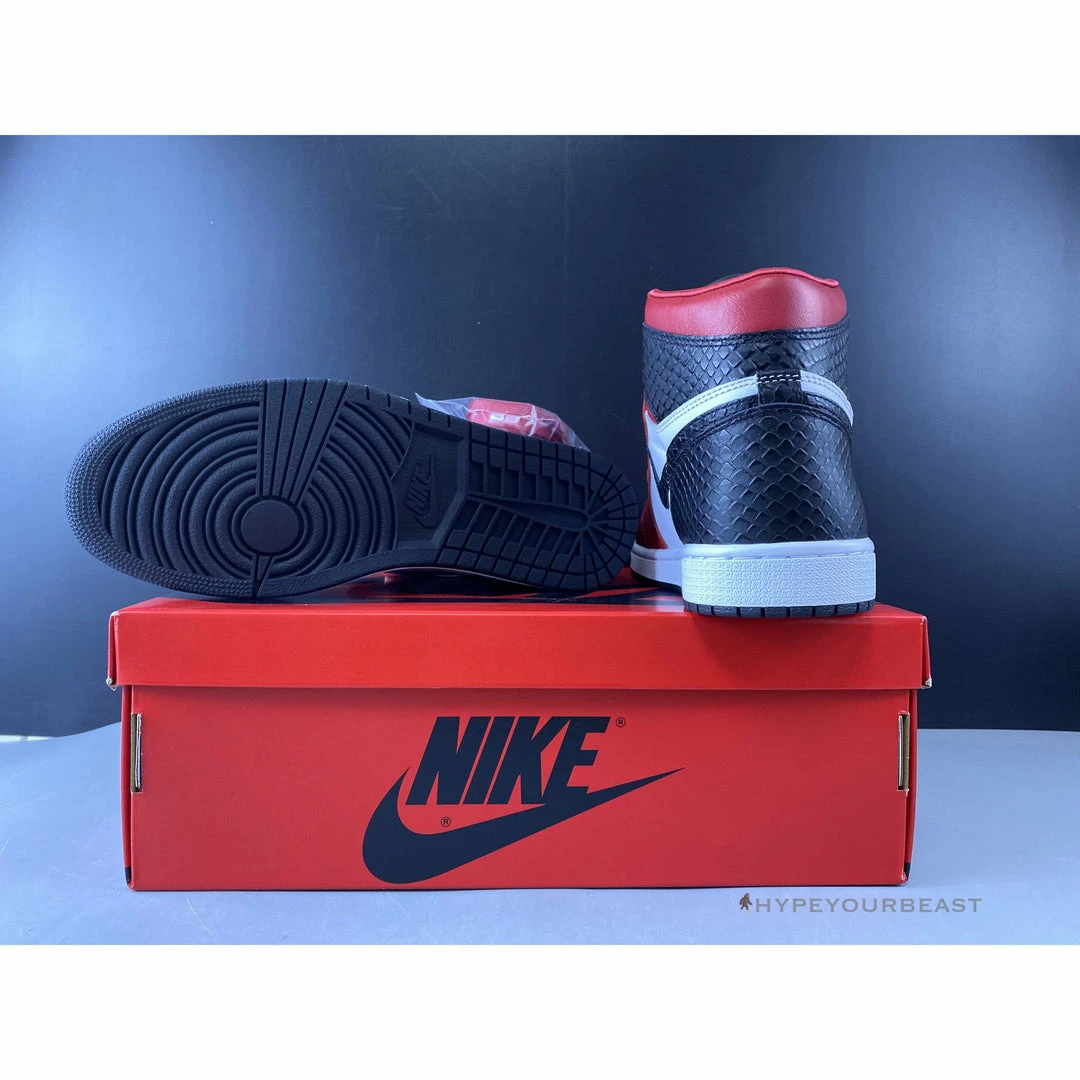 Air Jordan 1 Retro High Snake Chicago Satin