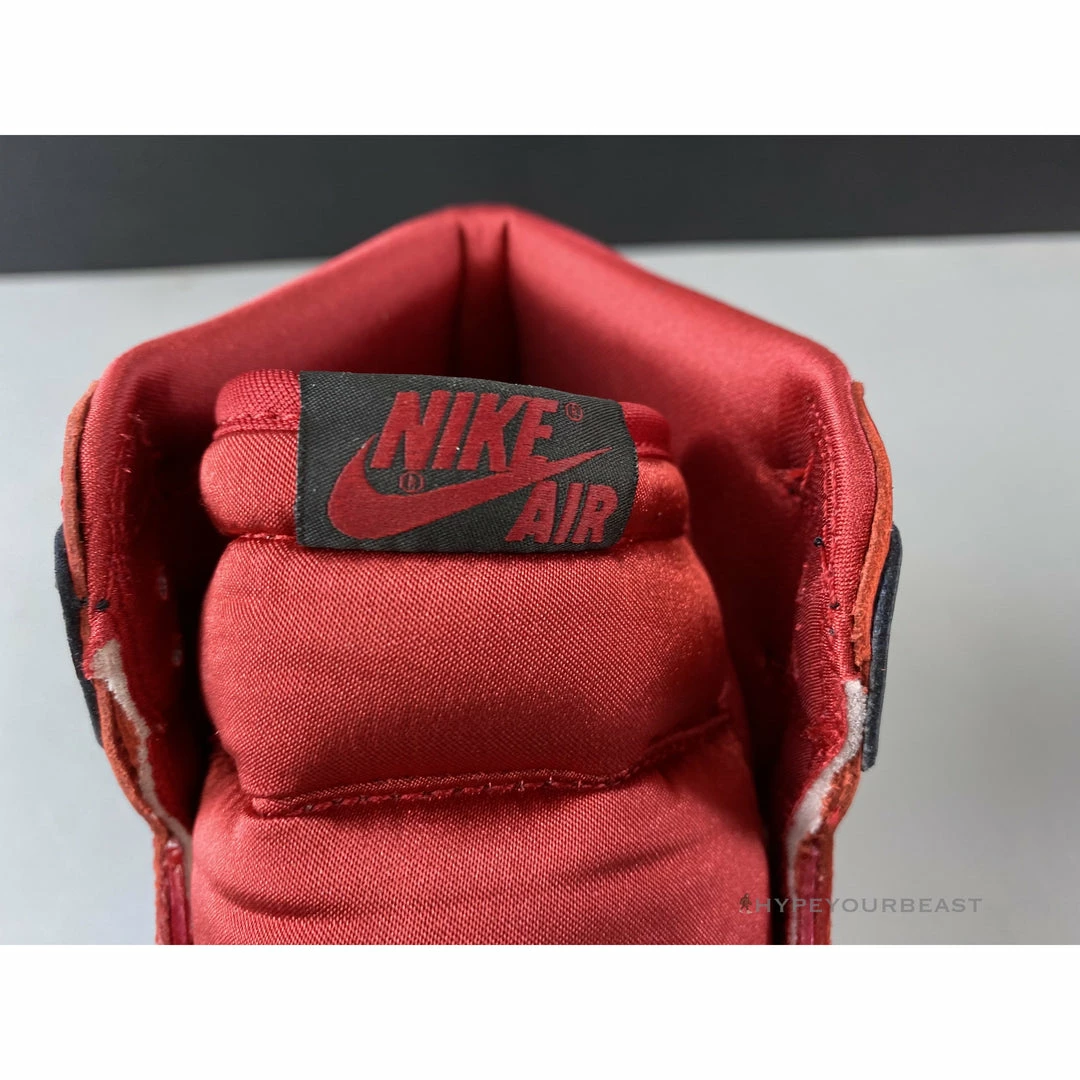 Air Jordan 1 Retro High Snake Chicago Satin
