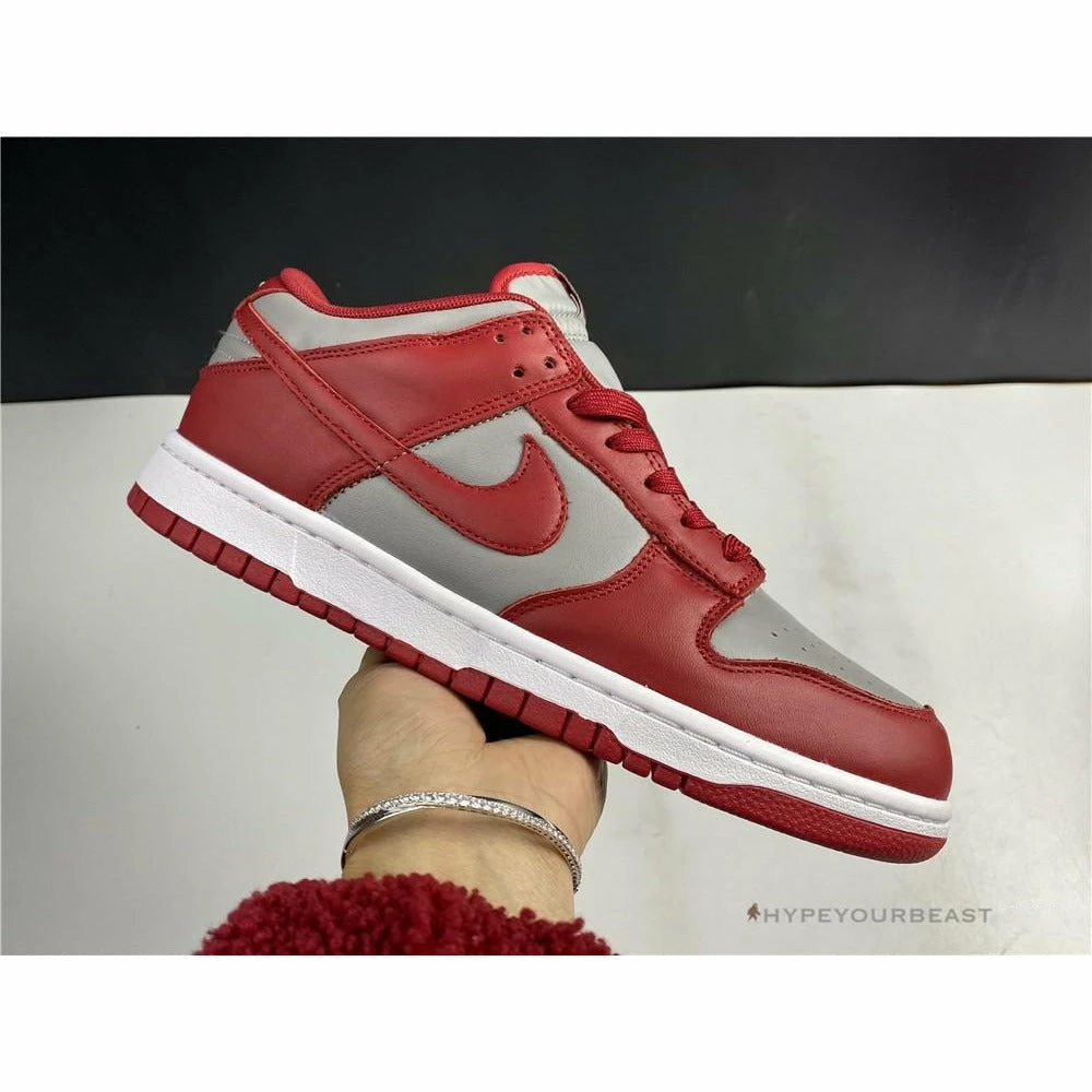 Nike Dunk SB Low ‘University Red’