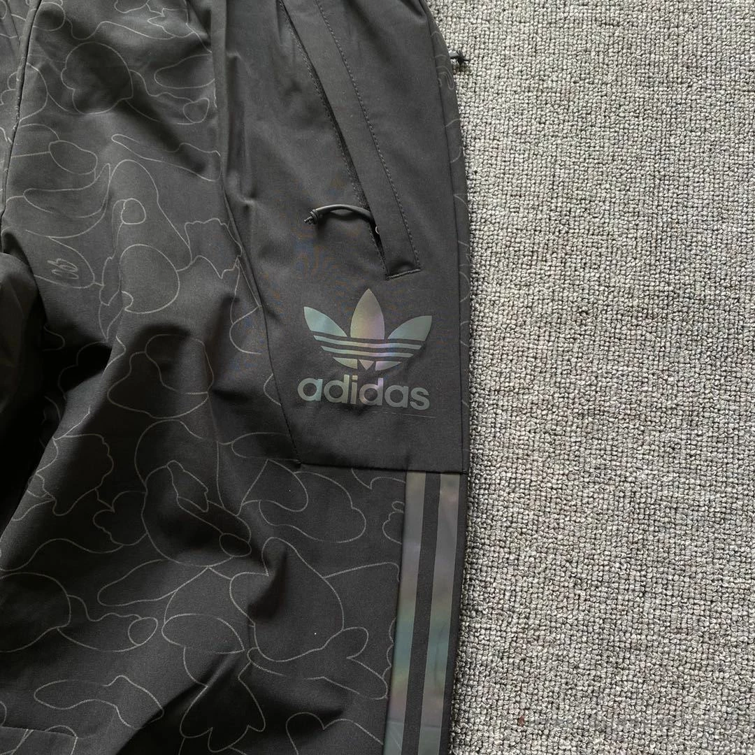 hypeyourbeast clothes bape x Ad*s snowboarding pants