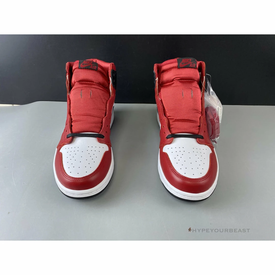 Air Jordan 1 Retro High Snake Chicago Satin