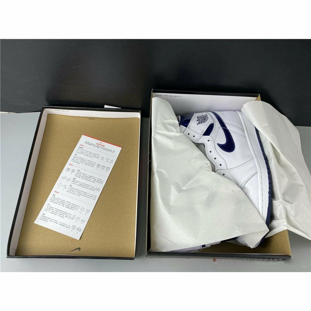 Air Jordan 1 High ‘OG’ Metallic Navy