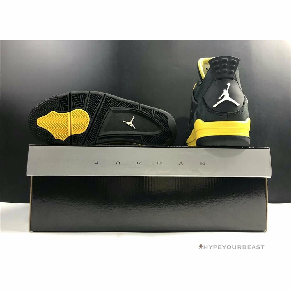 Air Jordan 4 ‘Thunder’