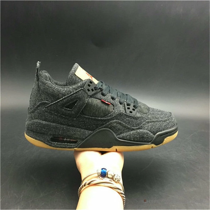 jordan 4 x L*v*s black