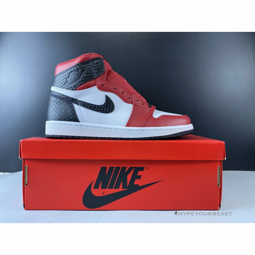 Air Jordan 1 Retro High Snake Chicago Satin