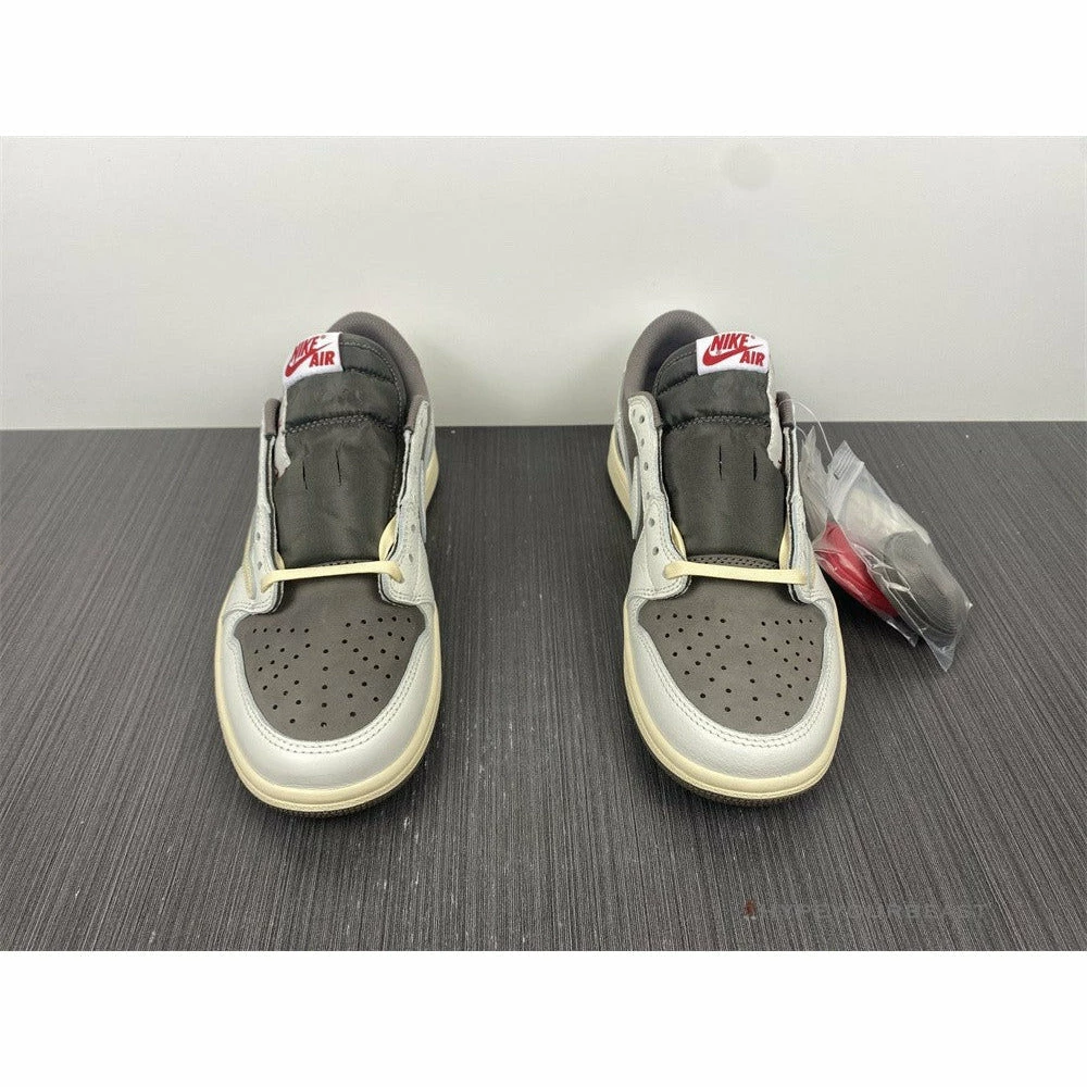 Air Jordan 1 Low X Travis Scott Grey