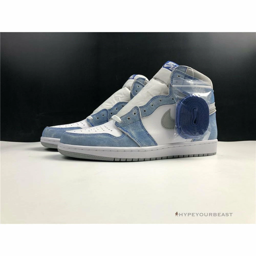 Air Jordan 1 High ‘Hyper Royal’