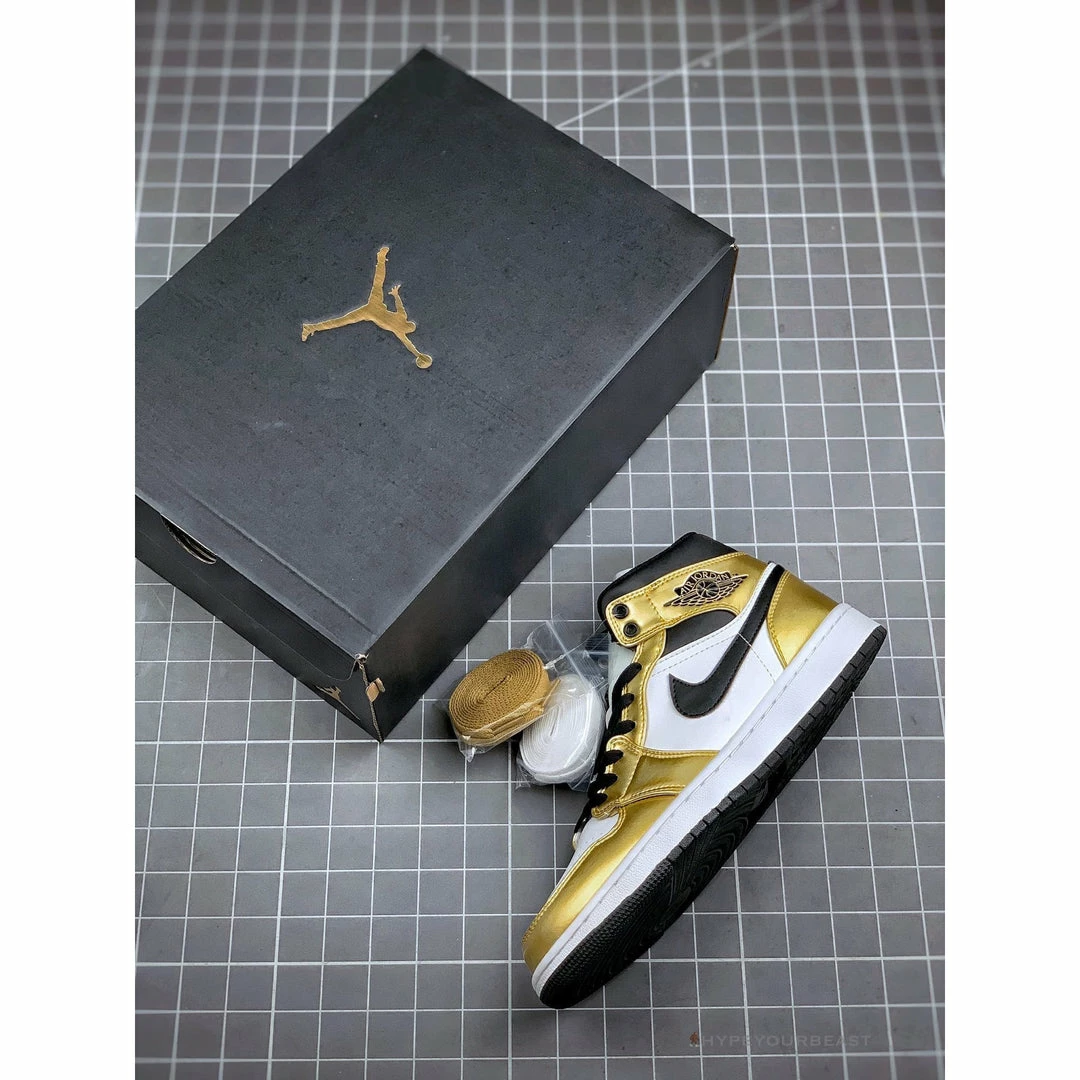 Air Jordan 1 Mid ‘Metallic Gold’