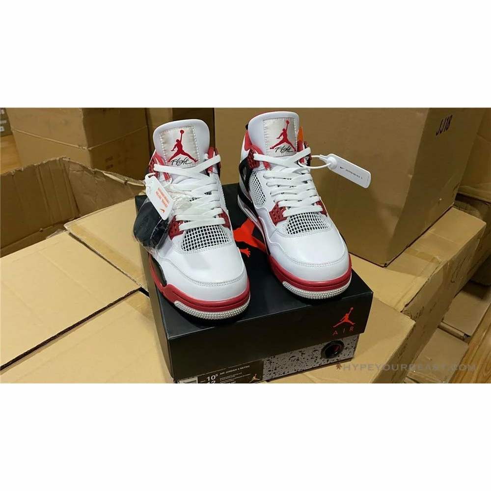 Air Jordan 4 ‘Fire Red’