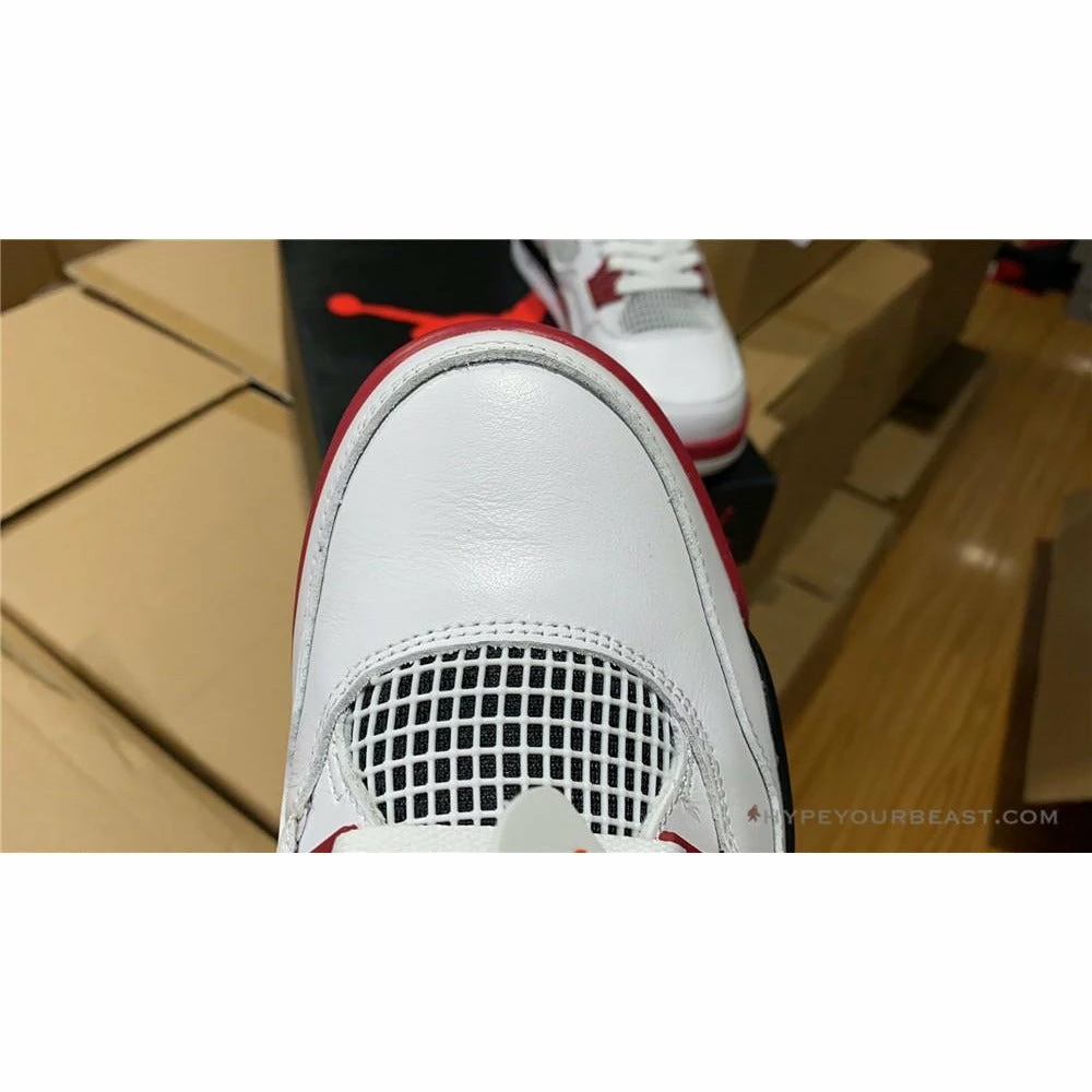 Air Jordan 4 ‘Fire Red’