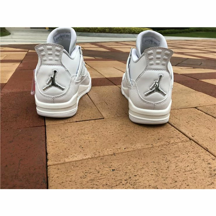 Air Jordan 4 ‘Pure Money’