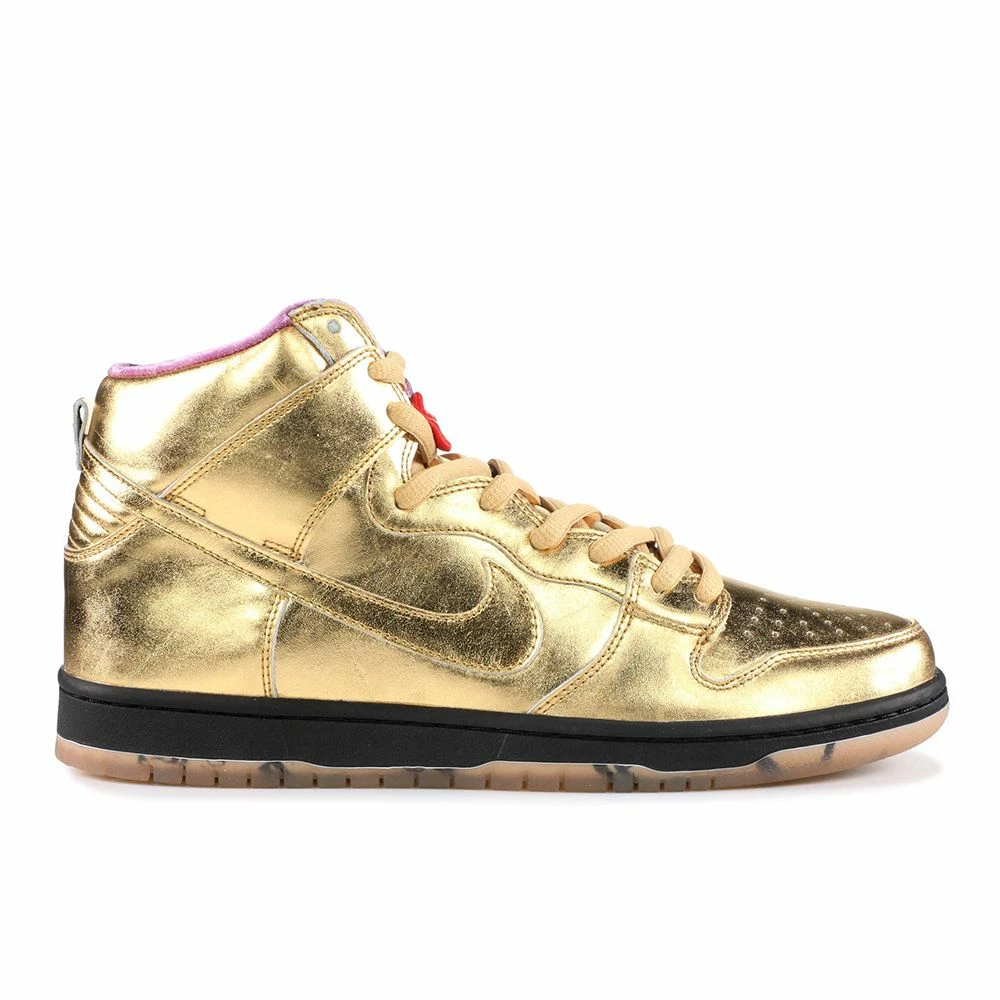 Air Jordan 1 ‘Metallic Gold’
