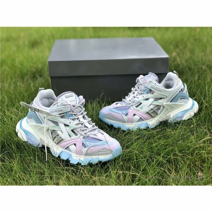 Ba*len*cia*ga bcg track sneakers 3.0 white blue