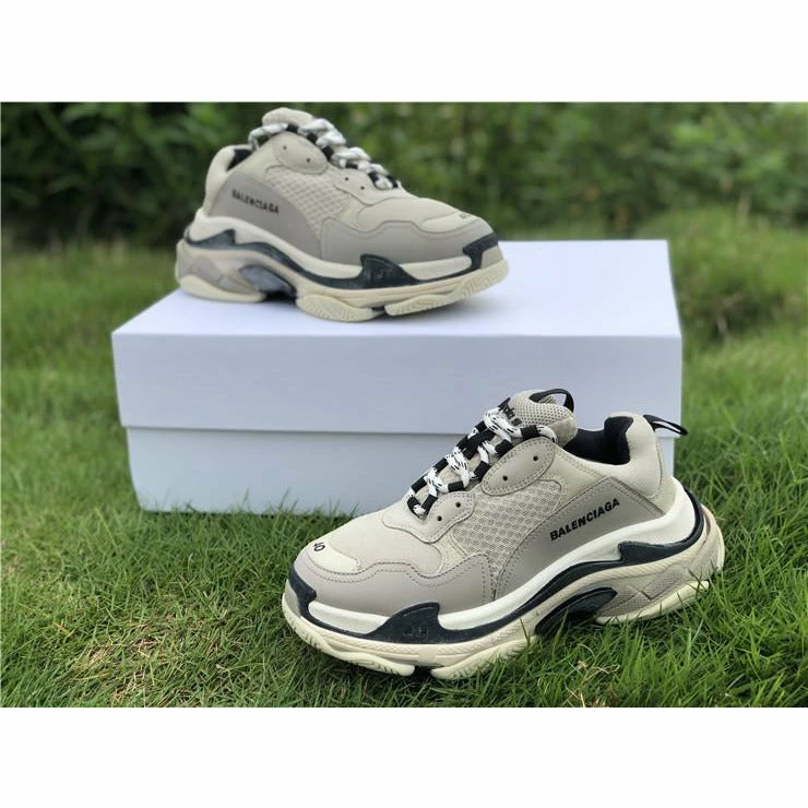 bcg triple s vanille Ba*len*cia*ga