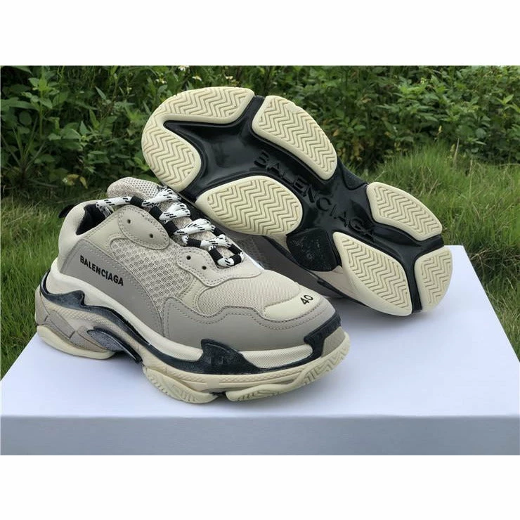bcg triple s vanille Ba*len*cia*ga