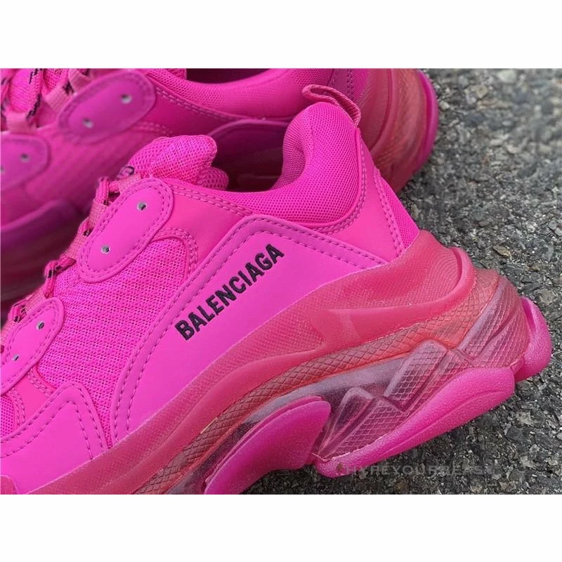 Ba*len*cia*ga bcg triple s sneakers pink