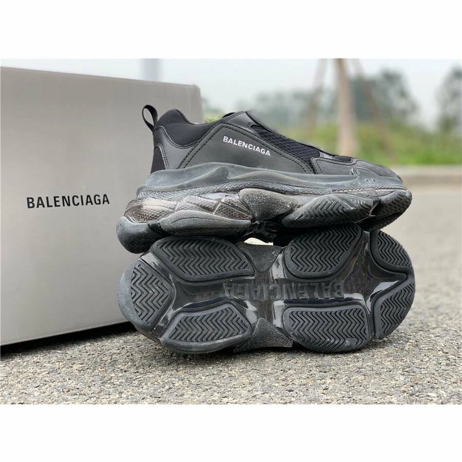 Ba*len*cia*ga bcg triple s black / clear sole