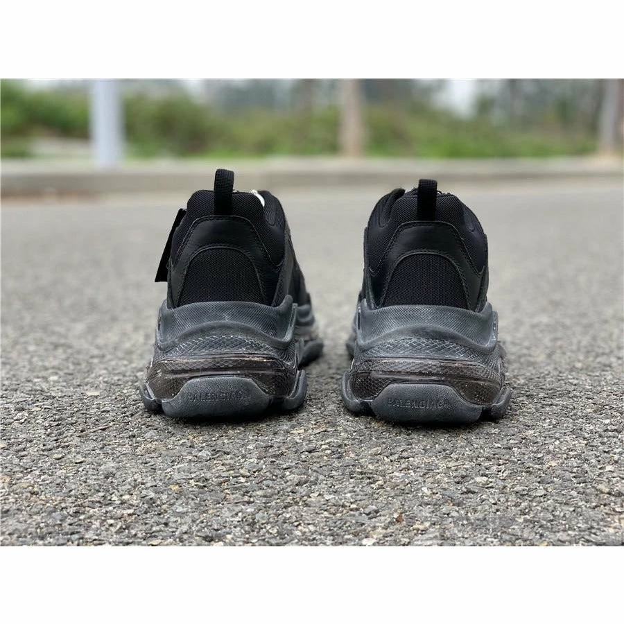 Ba*len*cia*ga bcg triple s black / clear sole
