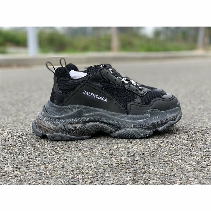 Ba*len*cia*ga bcg triple s black / clear sole