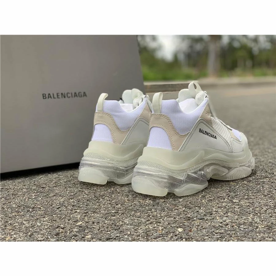 Ba*len*cia*ga bcg triple s white / clear sole