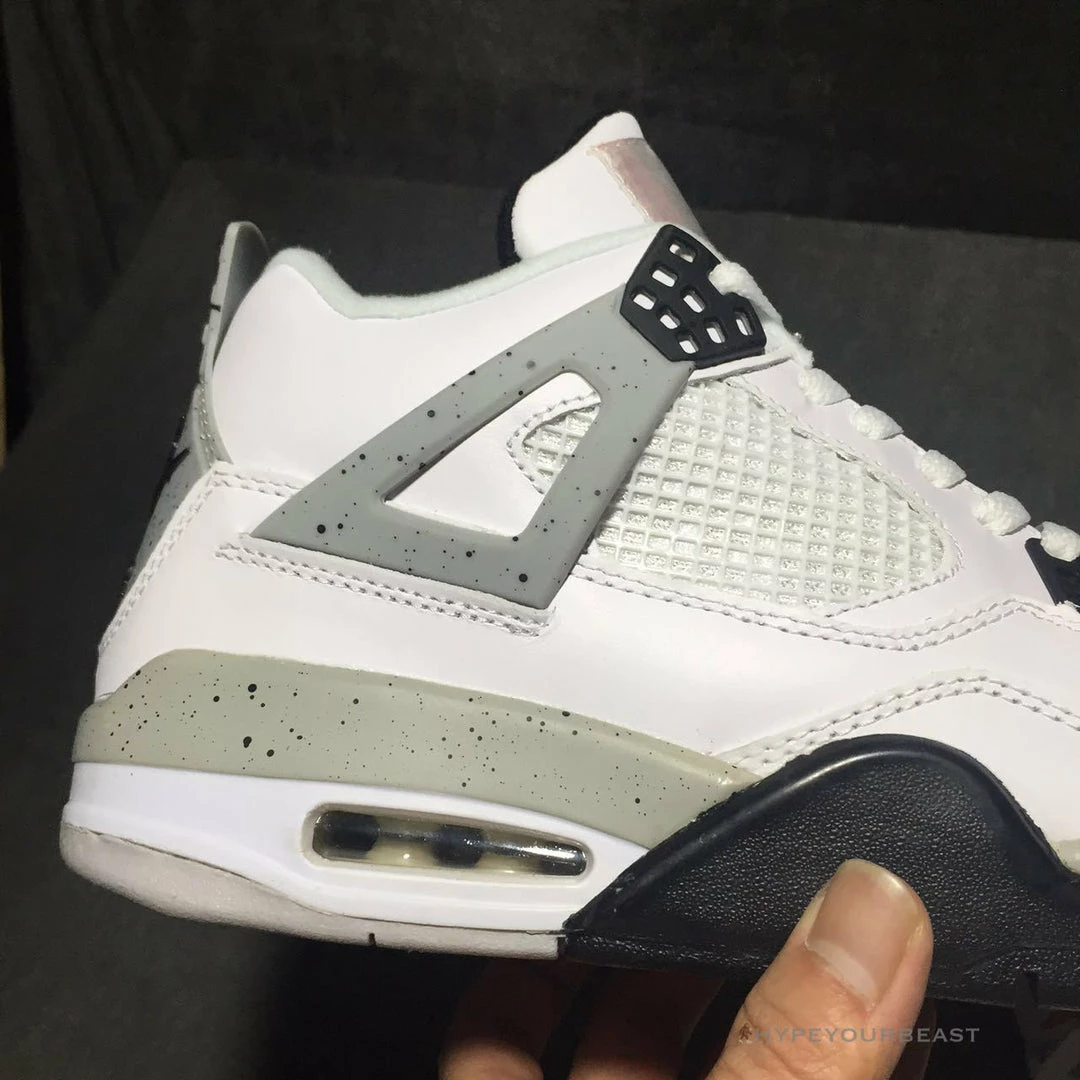 Air Jordan 4 Retro OG ‘White Cement’