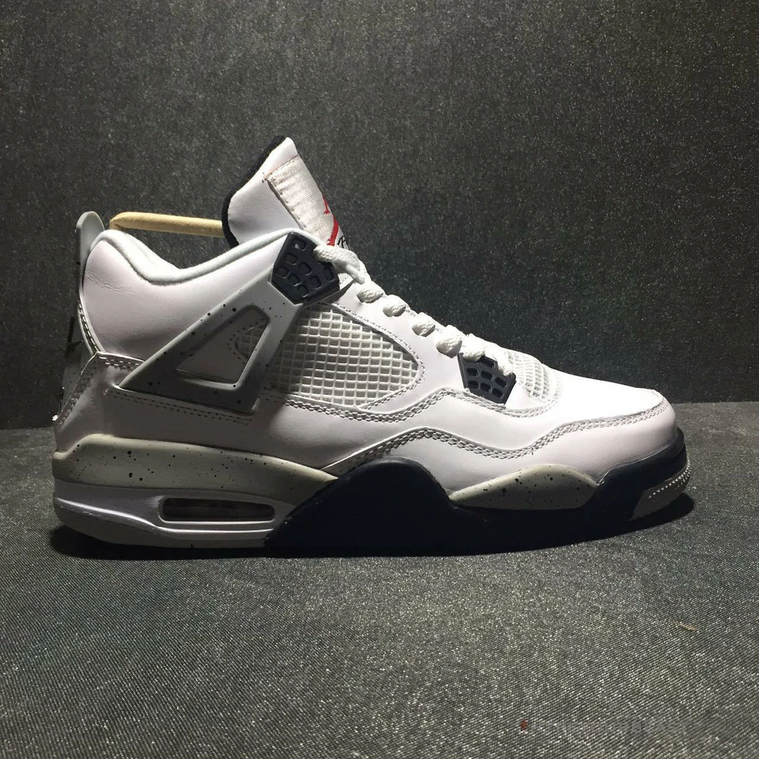 Air Jordan 4 Retro OG ‘White Cement’