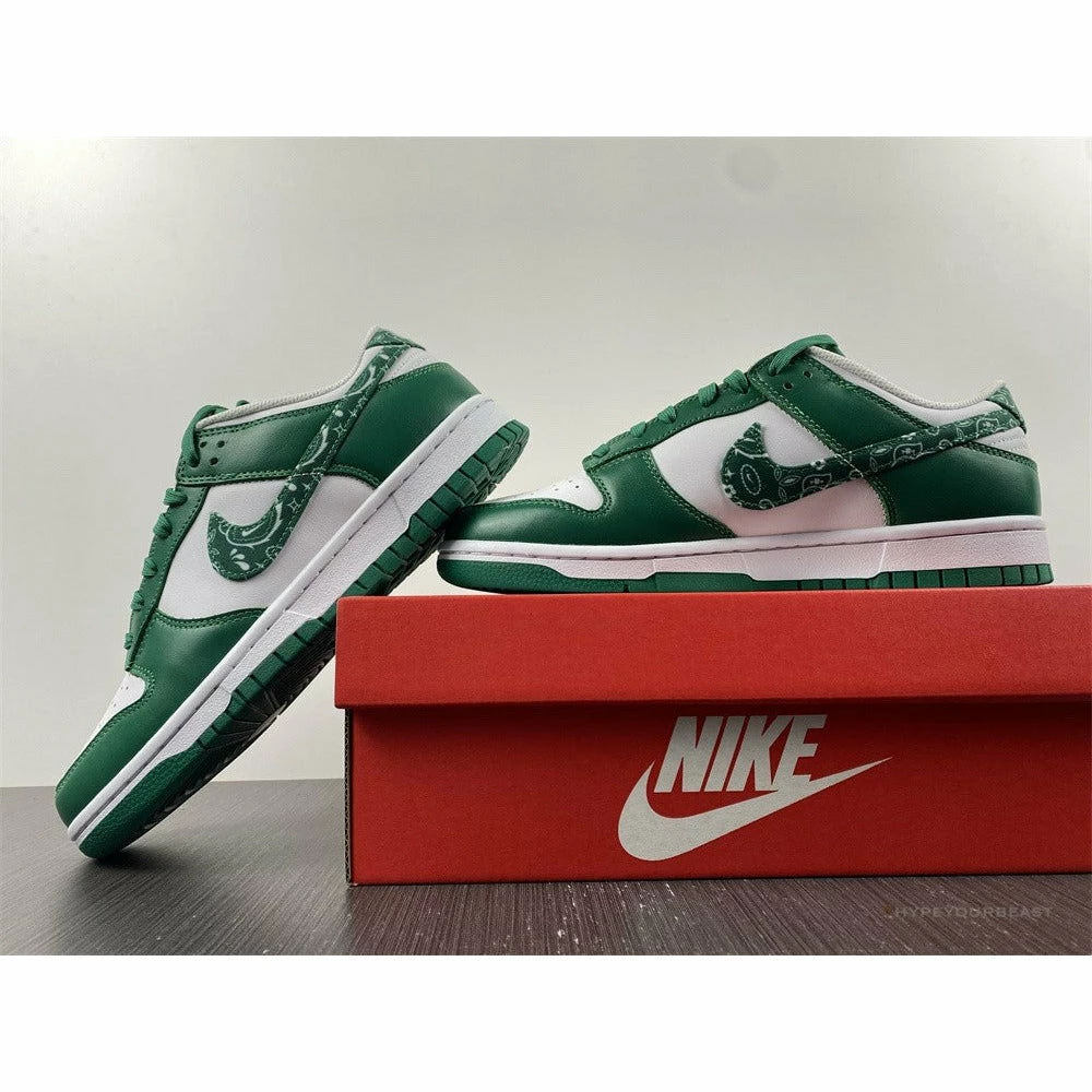 Nike Dunk Low ‘Green Paisley’