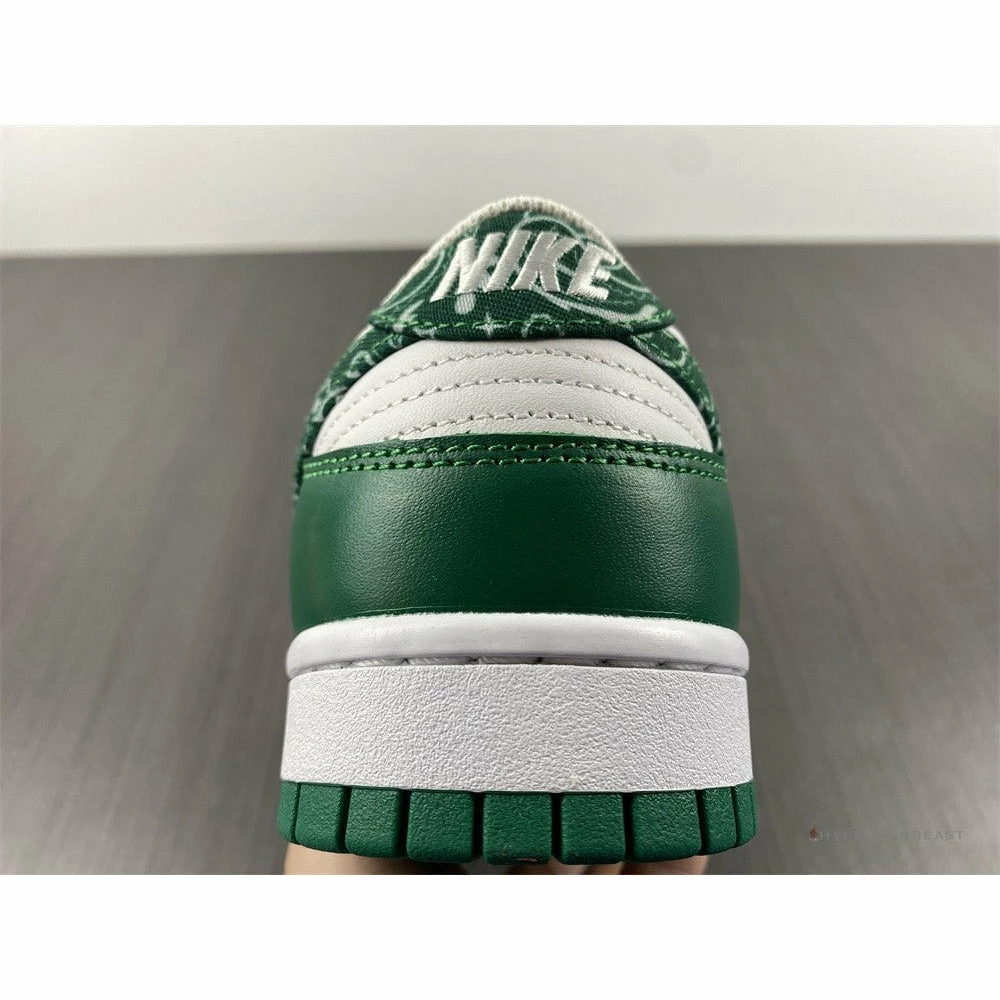 Nike Dunk Low ‘Green Paisley’
