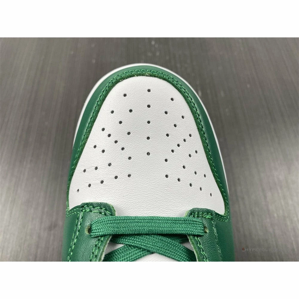 Nike Dunk Low ‘Green Paisley’