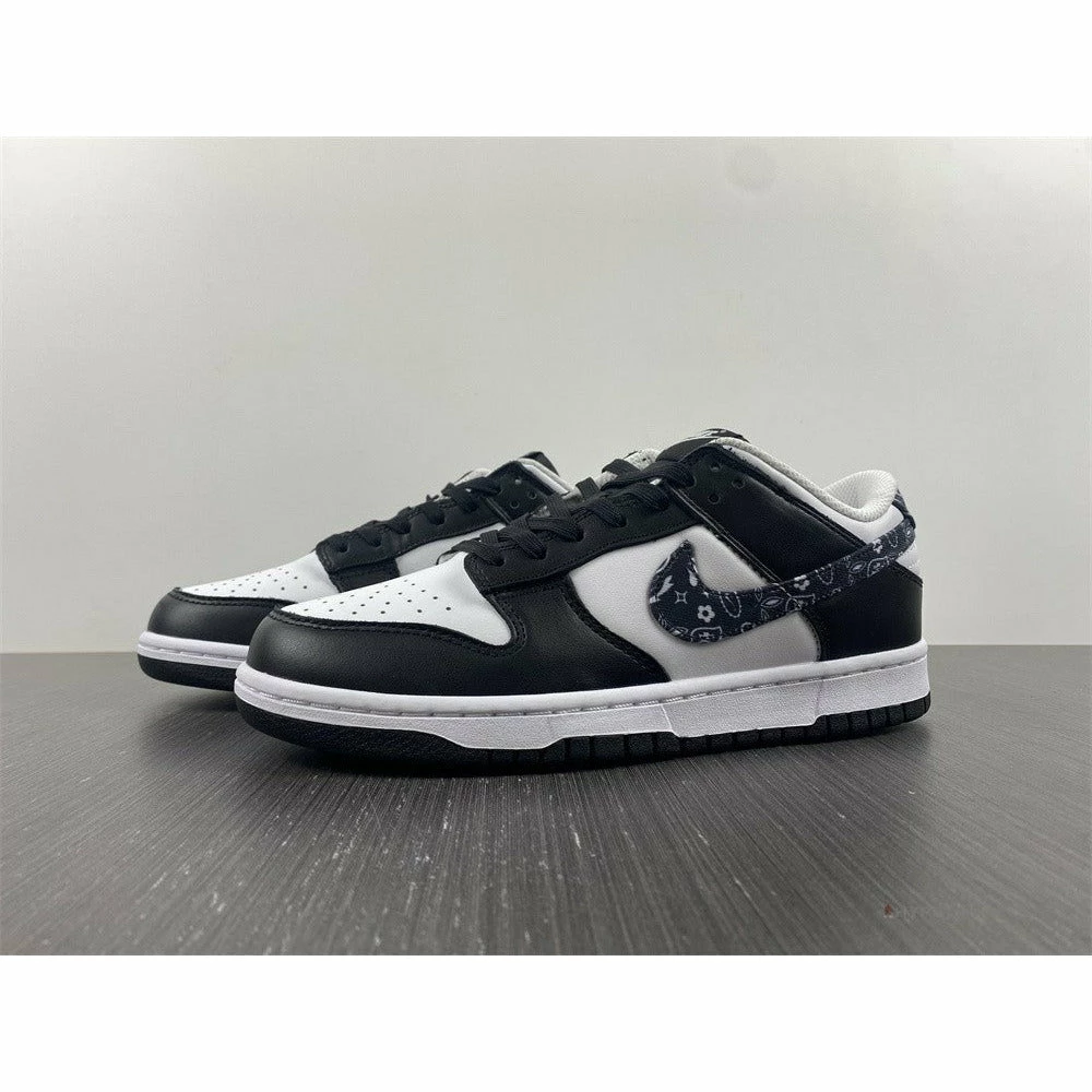 Nike Dunk Low ‘Black Paisley’